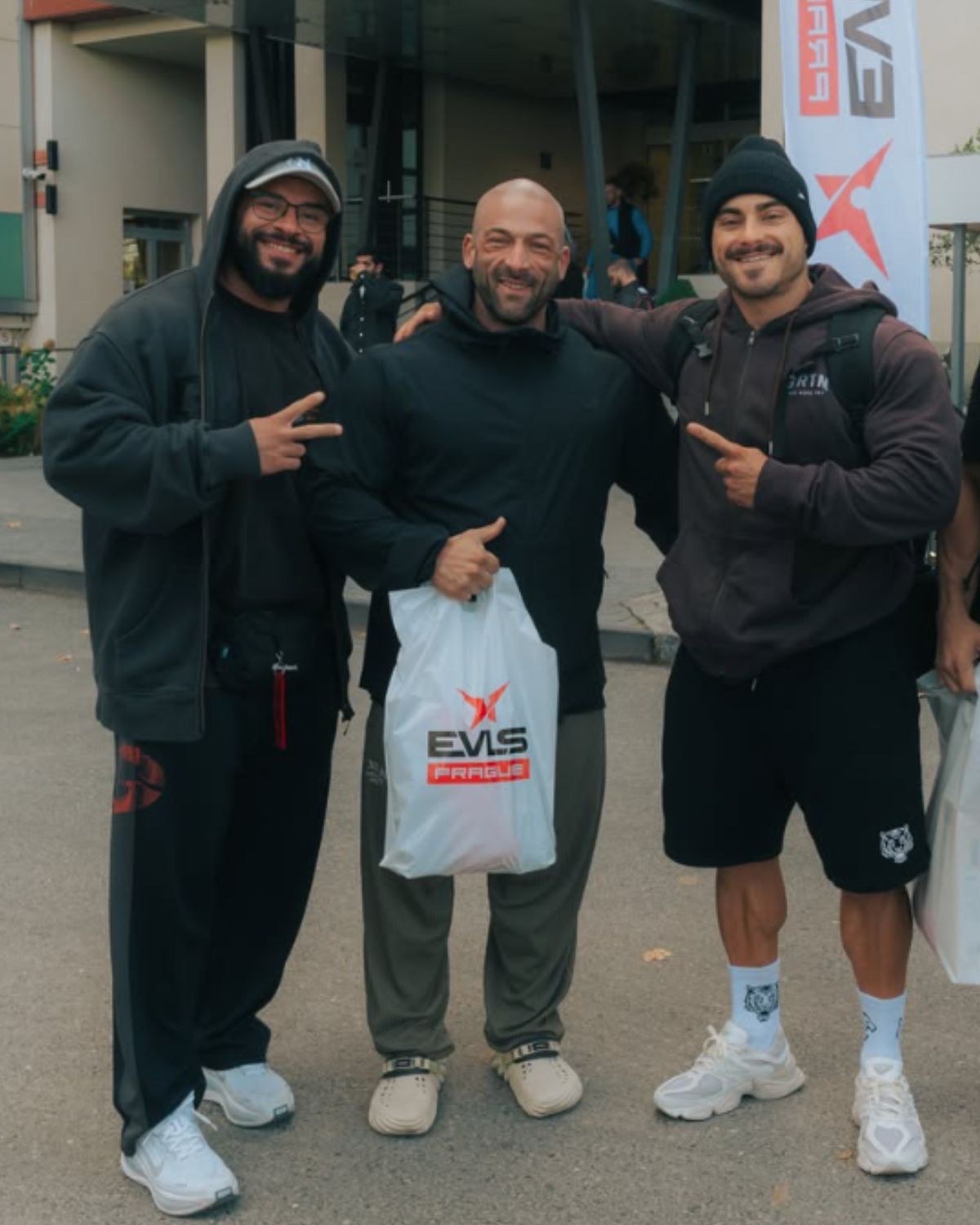 Marco Veloso, Sérgio Fernandes e André Velez no dia das pesagens
